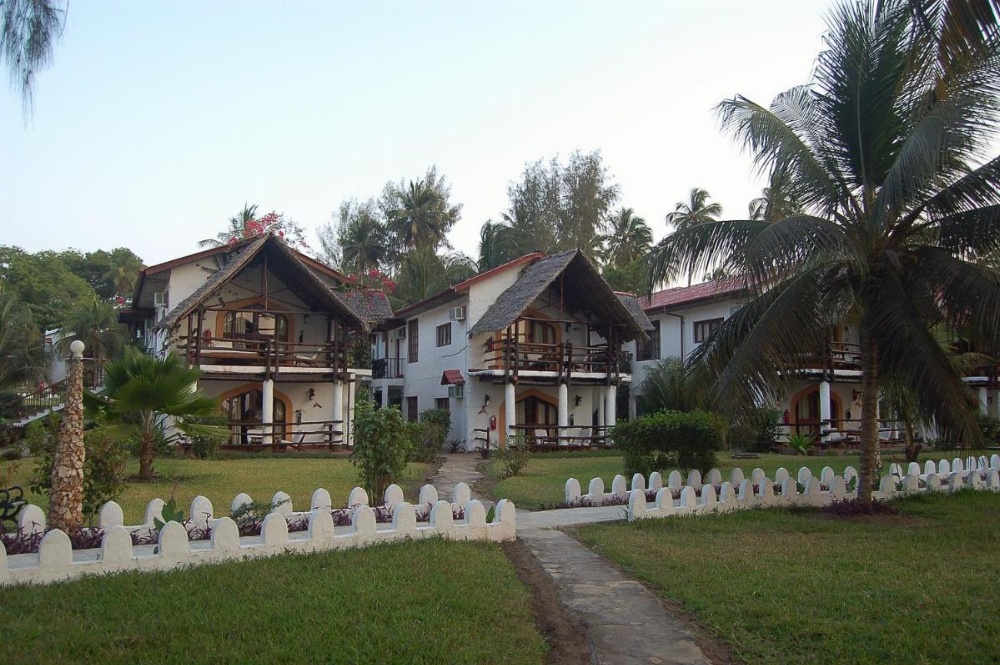 Zanzibar Beach Resort Image 20